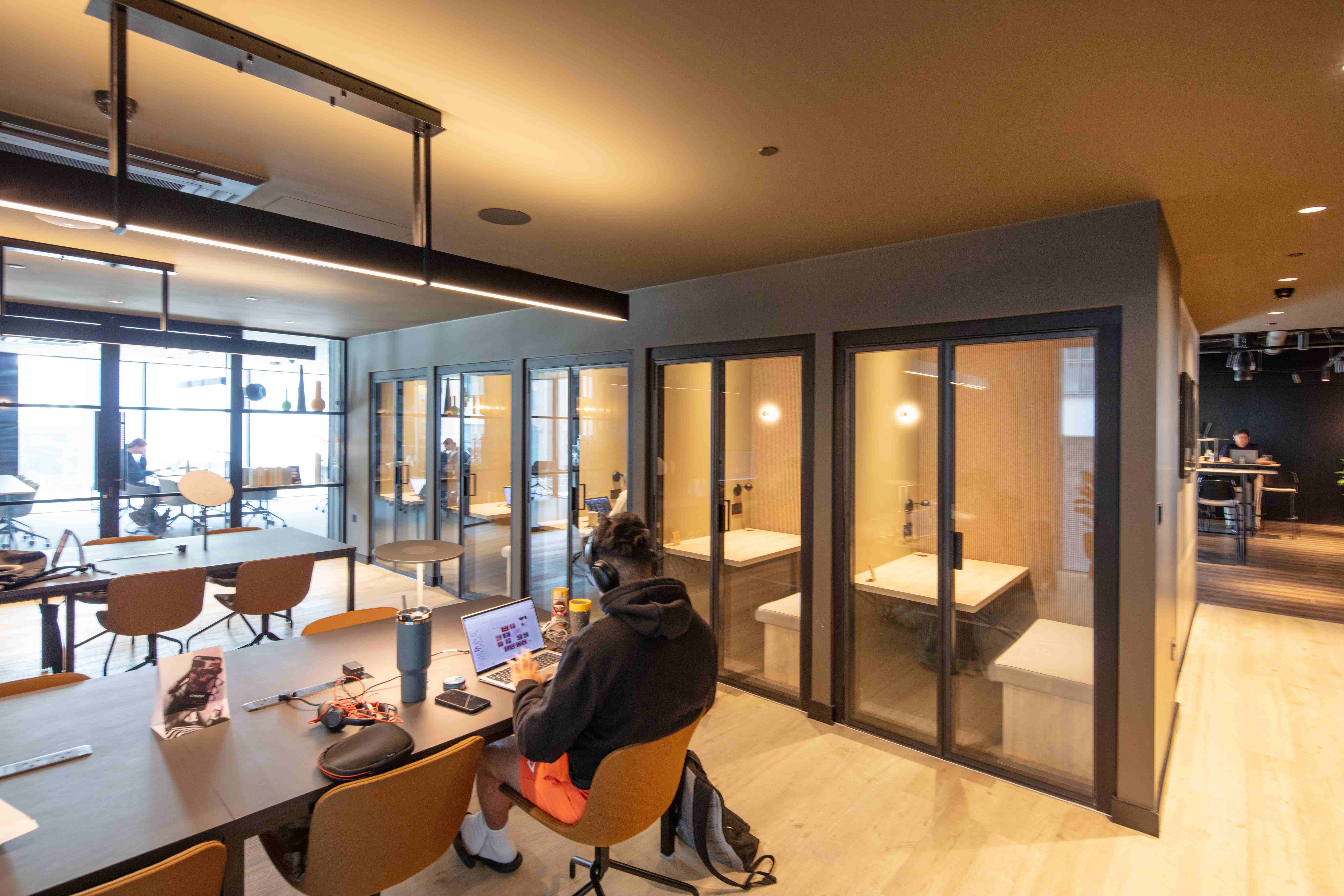 T1 Vita, Manchester — image 3