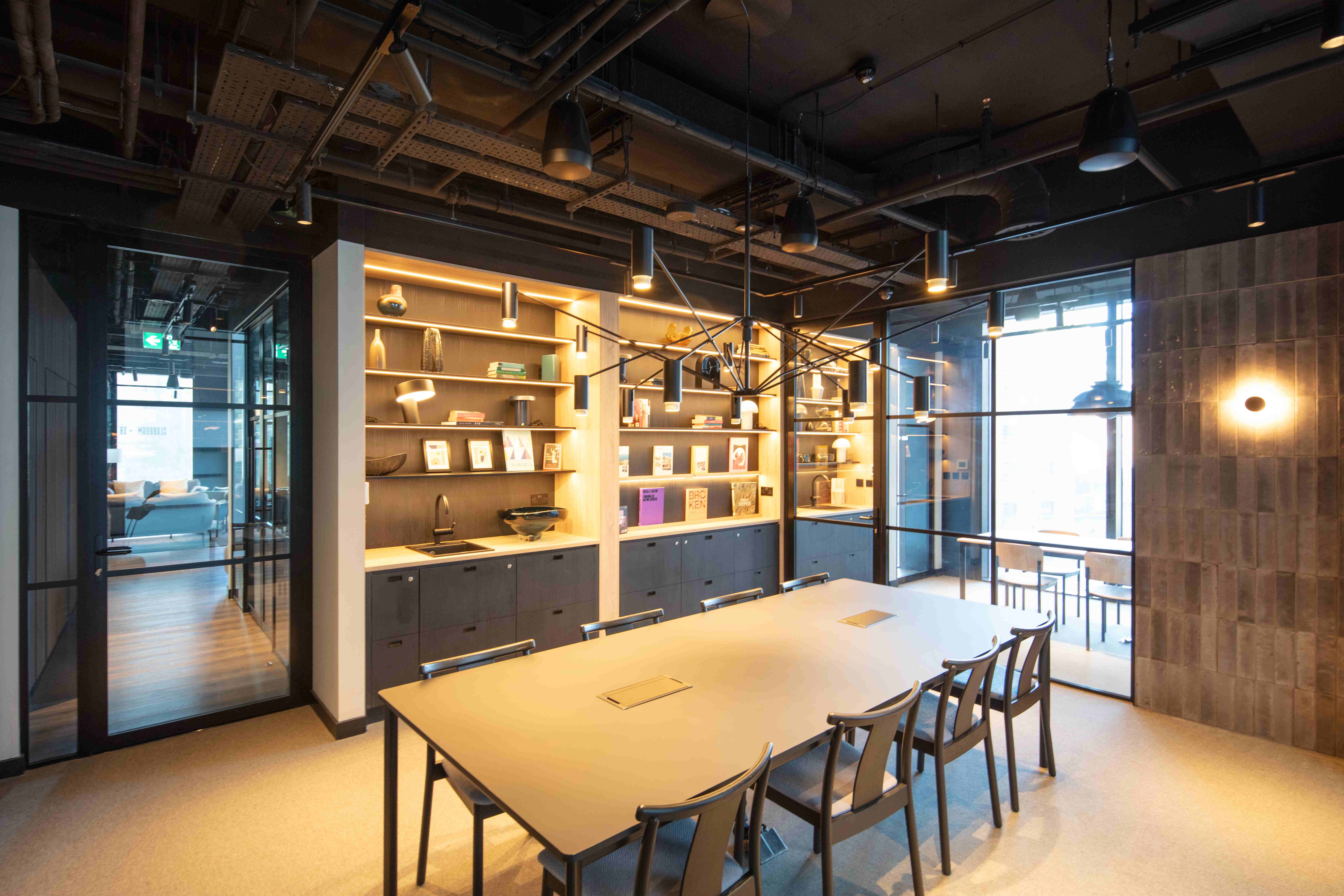 T1 Vita, Manchester — image 6