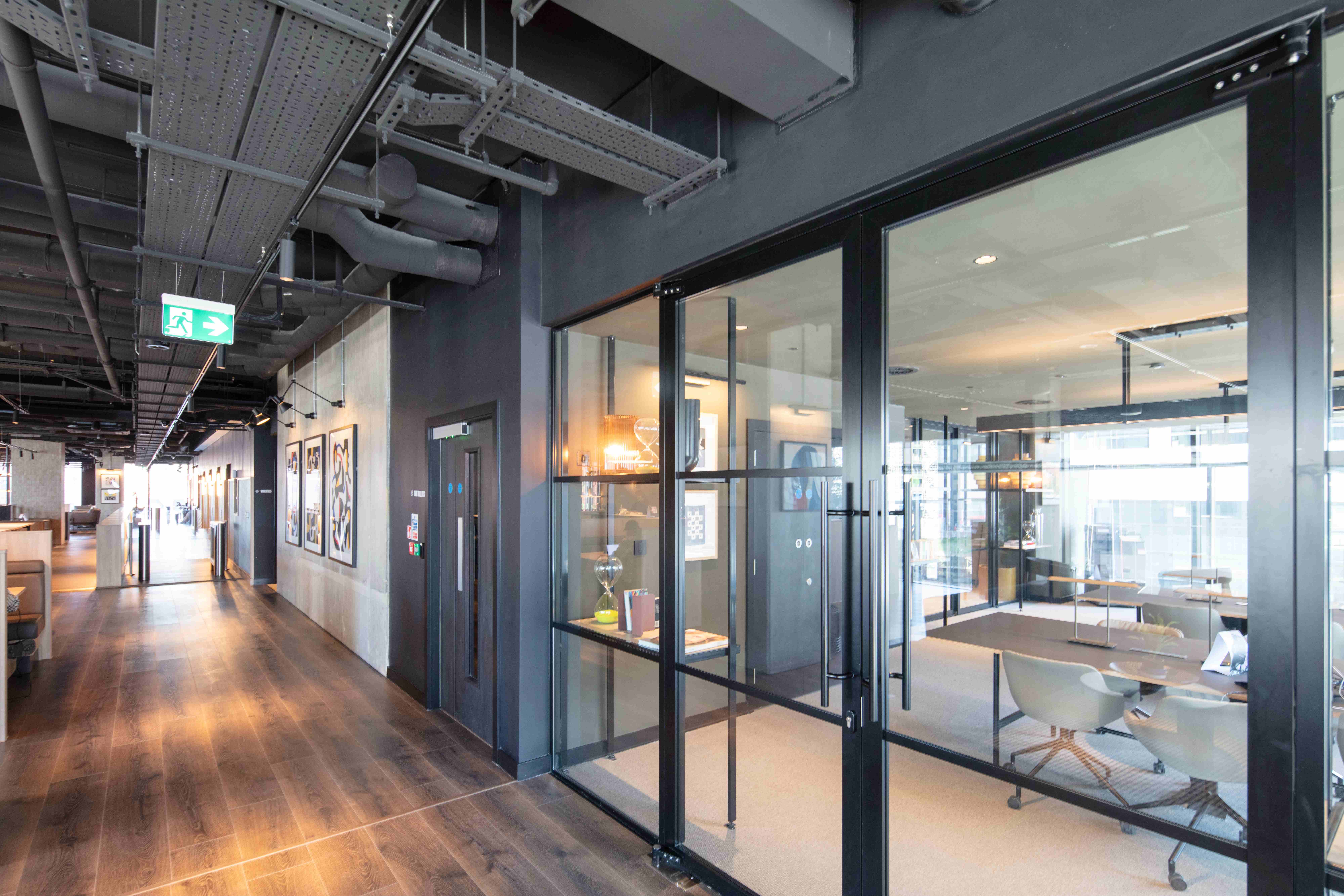 T1 Vita, Manchester — image 7